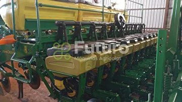 PLANTADEIRA JOHN DEERE 1111 ANO 2011