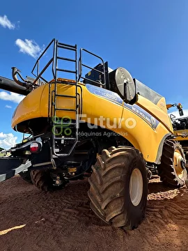 COLHEITADEIRA NEW HOLLAND CR9.90 ANO 2022