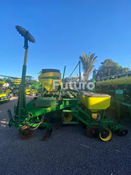 PLANTADEIRA JOHN DEERE 1113 ANO 2012