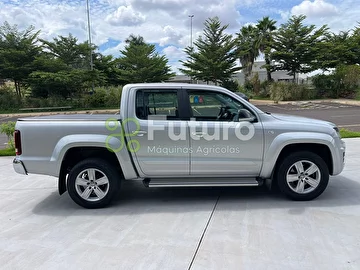 CAMINHOTE VOLKSWAGEN AMAROK ANO 2020