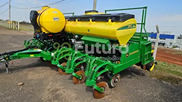 PLANTADEIRA JOHN DEERE 2113 CCS ANO 2021