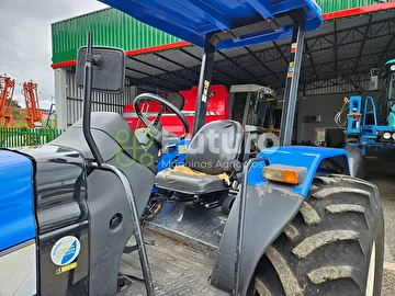 TRATOR NEW HOLLAND TL 75E ANO 2009