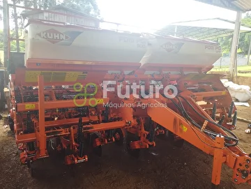 PLANTADEIRA KUHN PDM PG 900 ANO 2013