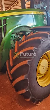 TRATOR JOHN DEERE 8335R ANO 2012