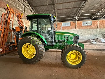 TRATOR JOHN DEERE 5078 E ANO 2019