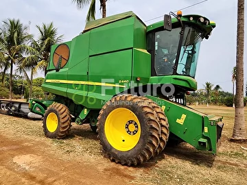 COLHEITADEIRA JOHN DEERE S440 ANO 2019