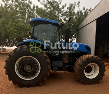 TRATOR NEW HOLLAND T7.240 ANO 2015