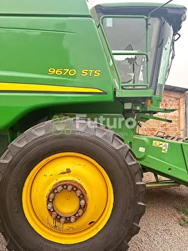 COLHEITADEIRA JOHN DEERE STS 9670 ANO 2010