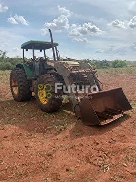 TRATOR JOHN DEERE 7500 ANO 2000