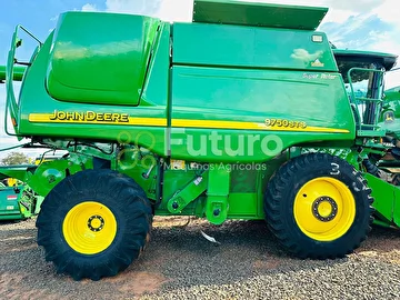 COLHEITADEIRA JOHN DEERE STS 9750 ANO 2010