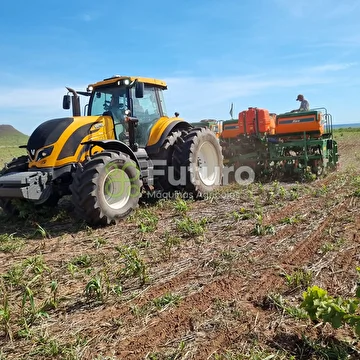 TRATOR VALTRA T250 ANO 2022