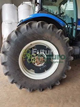 TRATOR NEW HOLLAND T7.245 ANO 2014