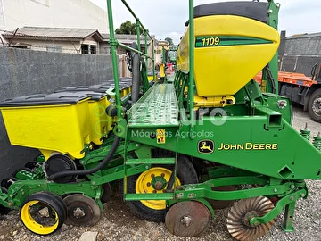 PLANTADEIRA JOHN DEERE 1109 ANO 2019