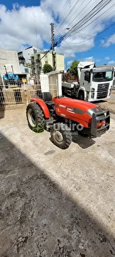 TRATOR AGRALE 4230.4 ANO 2007