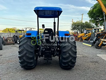 TRATOR NEW HOLLAND 7630 ANO 2012