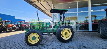 TRATOR JOHN DEERE 5403 ANO 2007