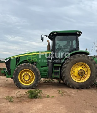 TRATOR JOHN DEERE 8370R ANO 2017