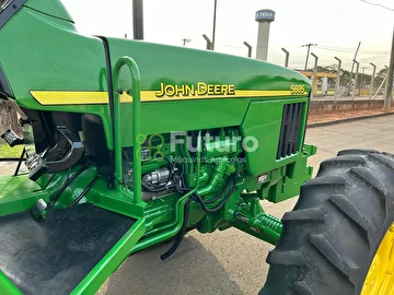 TRATOR JOHN DEERE 5605 ANO 2009