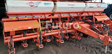 PLANTADEIRA KUHN PG 1300 ANO 2010