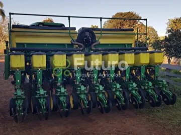 PLANTADEIRA JOHN DEERE 1109 ANO 2012