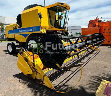 COLHEITADEIRA NEW HOLLAND TC 5090 ANO 2016