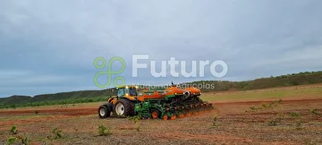 TRATOR VALTRA T250 ANO 2022