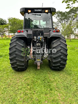 TRATOR VALTRA BH 180 ANO 2010