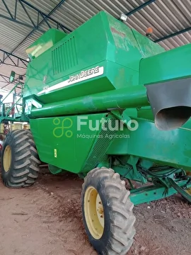 COLHEITADEIRA JOHN DEERE 1450 ANO 2004