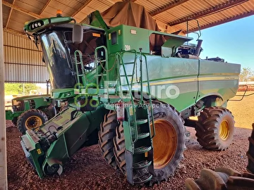 COLHEITADEIRA JOHN DEERE S670 ANO 2015