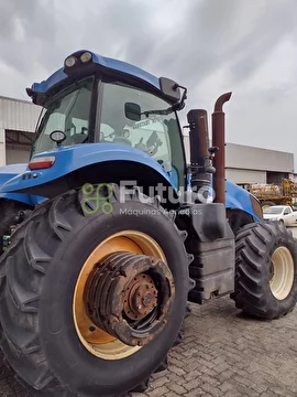 TRATOR NEW HOLLAND T8.385 ANO 2015