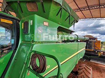 COLHEITADEIRA JOHN DEERE S680 ANO 2015