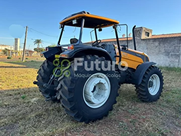 TRATOR VALTRA BM 125 ANO 2014