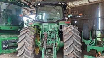 TRATOR JOHN DEERE 8335R ANO 2014