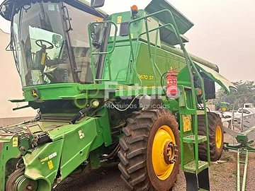 COLHEITADEIRA JOHN DEERE STS 9670 ANO 2010