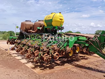 PLANTADEIRA JOHN DEERE DB 50 ANO 2018