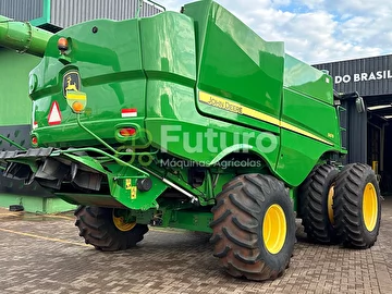 COLHEITADEIRA JOHN DEERE S670 ANO 2016