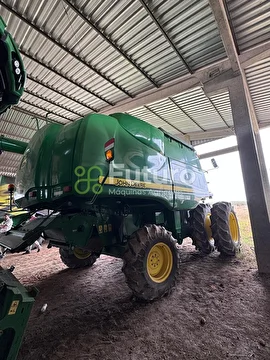 COLHEITADEIRA JOHN DEERE STS 9470 ANO 2013