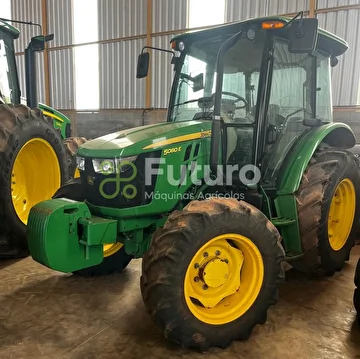 TRATOR JOHN DEERE 5080E ANO 2022