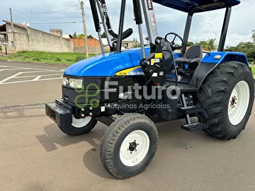 TRATOR NEW HOLLAND TL 75E ANO 2010