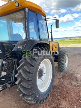 TRATOR VALTRA BM 110 ANO 2003