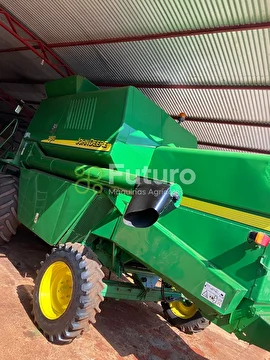 COLHEITADEIRA JOHN DEERE 1450 ANO 2005