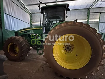 TRATOR JOHN DEERE 7230J ANO 2018