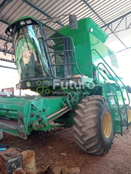 COLHEITADEIRA JOHN DEERE 1450 ANO 2004