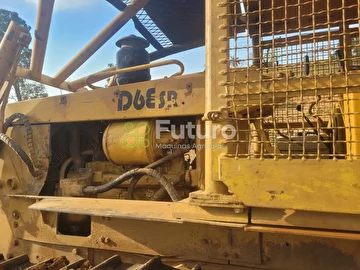 TRATOR DE ESTEIRA CATERPILLAR D6ESR ANO 1994