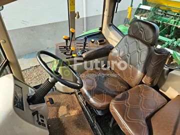 TRATOR JOHN DEERE 6415 ANO 2008