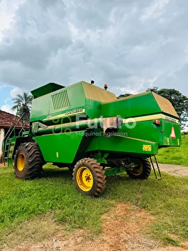 COLHEITADEIRA JOHN DEERE 1450 ANO 2004