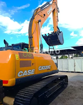 ESCAVADEIRA CASE CX220C ANO 2017