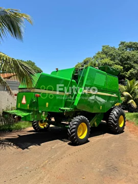 COLHEITADEIRA JOHN DEERE 1450 ANO 2004