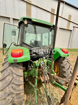 TRATOR JOHN DEERE 6115J ANO 2021