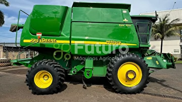 COLHEITADEIRA JOHN DEERE 9650 ANO 2010